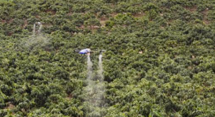 Los proveedores de materiales agrícolas en The Fruit Tree District se transforman en servicios de drones agrícolas
